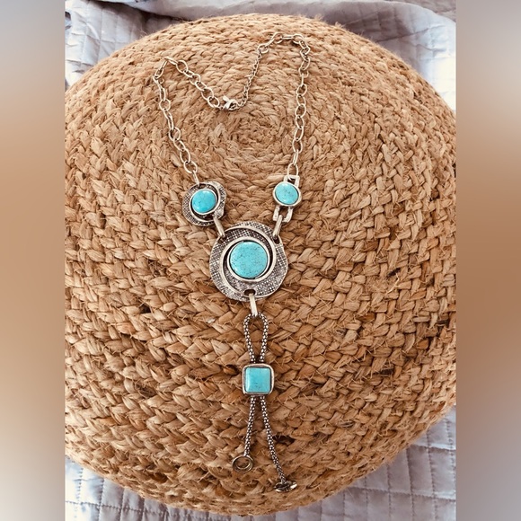 Silver and Turquoise statement necklace - Picture 1 of 5